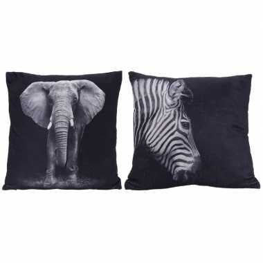 2x polyester woonkussentjes olifant/zebra print 45 x 45 cm