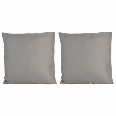 Set van 2x stuks bank/sier kussens voor binnen en buiten in de kleur grijs 45 x 45 cm tuinkussens vo