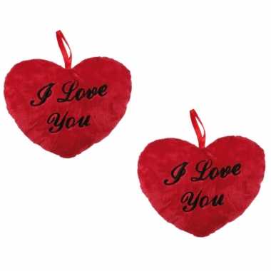 Set van 4x stuks hartvormig valentijnsdag kussen i love you