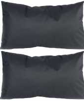 2x stuks bank sier kussens voor binnen en buiten in de kleur zwart 30 x 50 cm tuinkussens voor buite