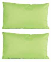 4x stuks bank sier kussens voor binnen en buiten in de kleur groen 30 x 50 cm tuinkussens voor buite