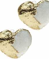 Set van 2x stuks woondecoratie hartjes kussens goud creme metallic met pailletten 40 cm